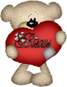 "Bisous" sur un coeur porté par un ours...