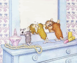 Les souris face au miroir...